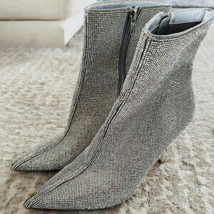 STEVE MADDEN SILVER RHINESTONE BOOTIE